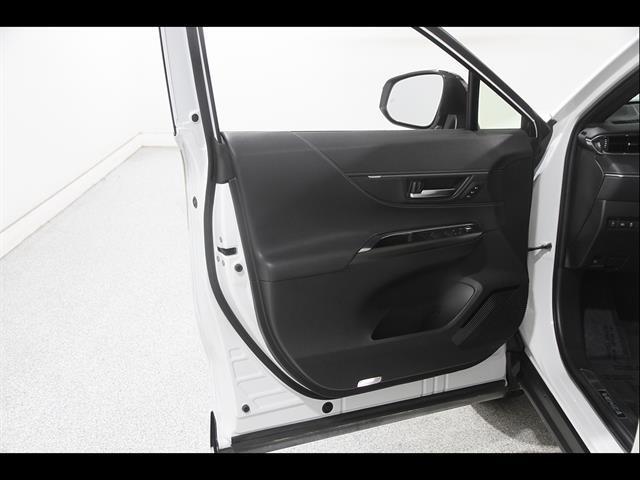 2024 Toyota Venza - $32,500