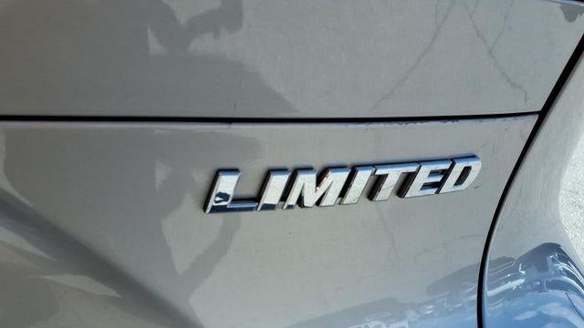 2023 Toyota Venza LE