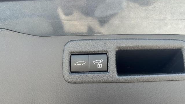 2022 Toyota Venza LE