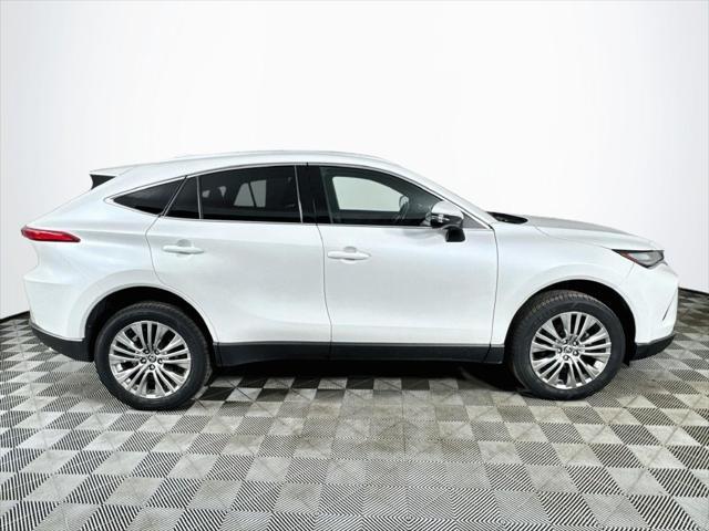 2023 Toyota Venza - $29,979