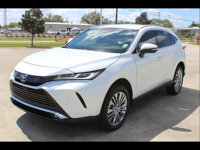 2024 Toyota Venza AWD XLE 4DR Crossover