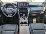 2021 Venza Thumbnail 14
