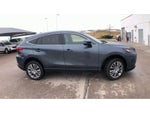 2023 Venza Thumbnail 9