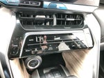 2023 Venza Thumbnail 21