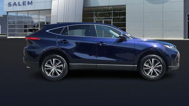2023 Toyota Venza LE
