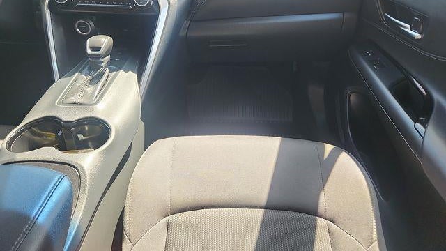2023 Toyota Venza LE