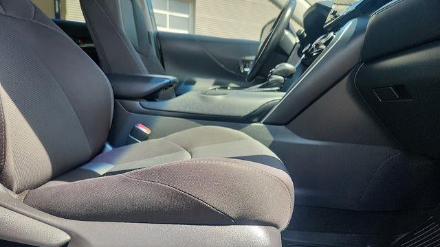 2023 Toyota Venza LE