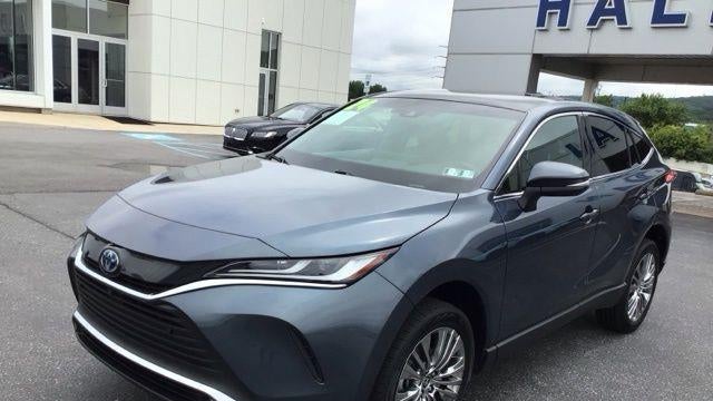 2024 Toyota Venza LE