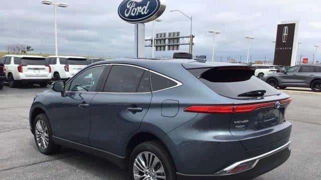 2024 Toyota Venza LE