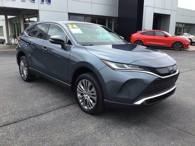2024 Toyota Venza - $40,900
