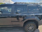 2025 Land Cruiser Thumbnail 32