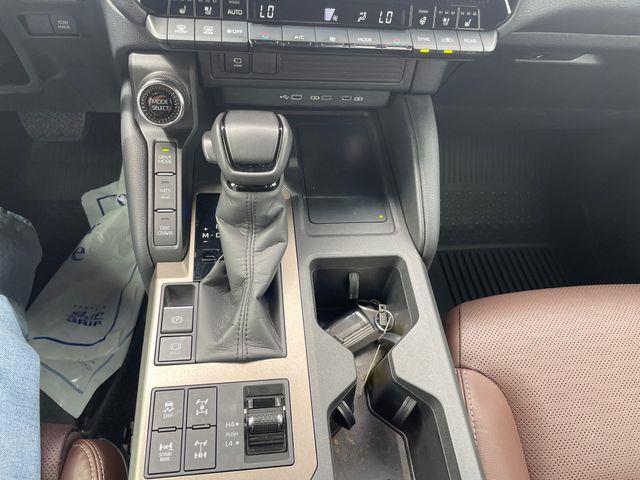 2025 Toyota Land Cruiser