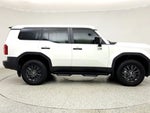 2025 Land Cruiser Thumbnail 4