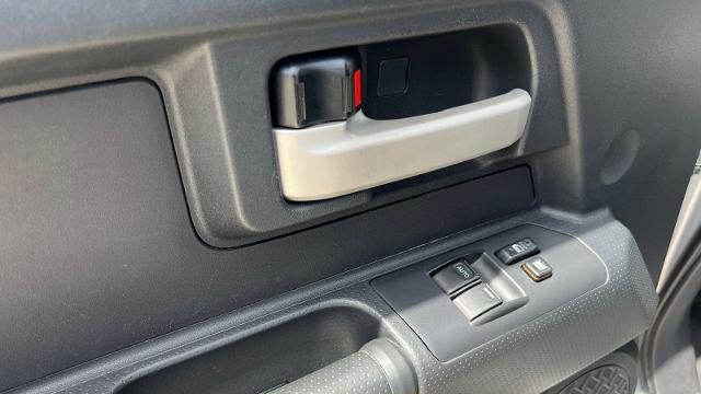 2007 Toyota FJ Cruiser Base