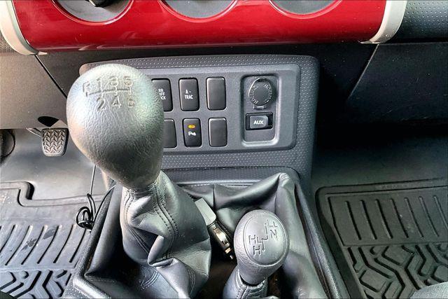 2008 Toyota FJ Cruiser - $12,400