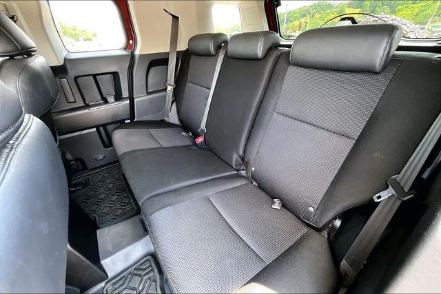 2008 Toyota FJ Cruiser - $12,400