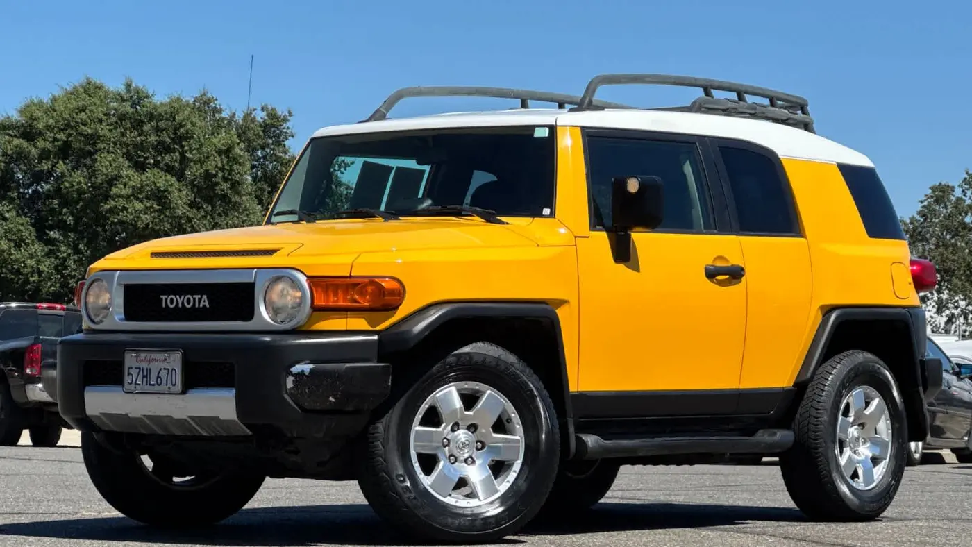 Preowned 2007 Toyota FJ Cruiser Base for Sale