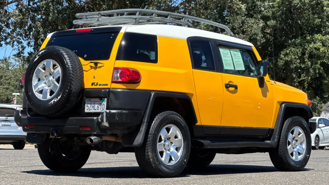 2007 Toyota FJ Cruiser Base