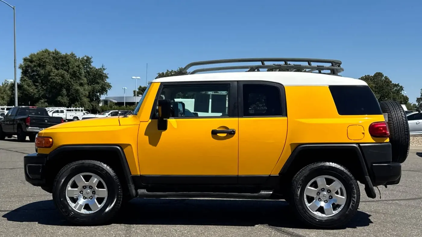 2007 Toyota FJ Cruiser Base