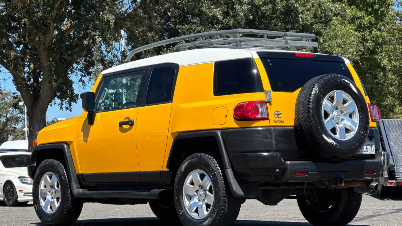 2007 Toyota FJ Cruiser Base