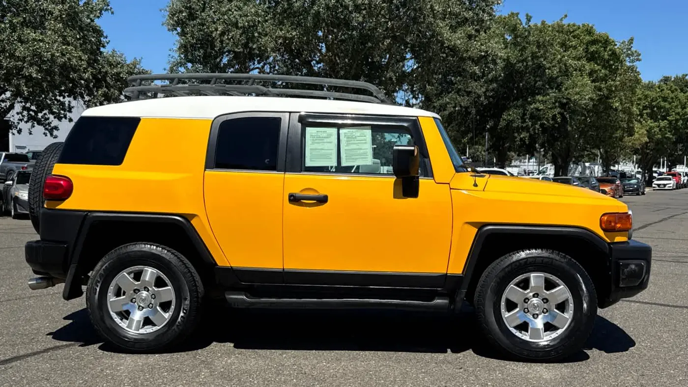 2007 Toyota FJ Cruiser Base
