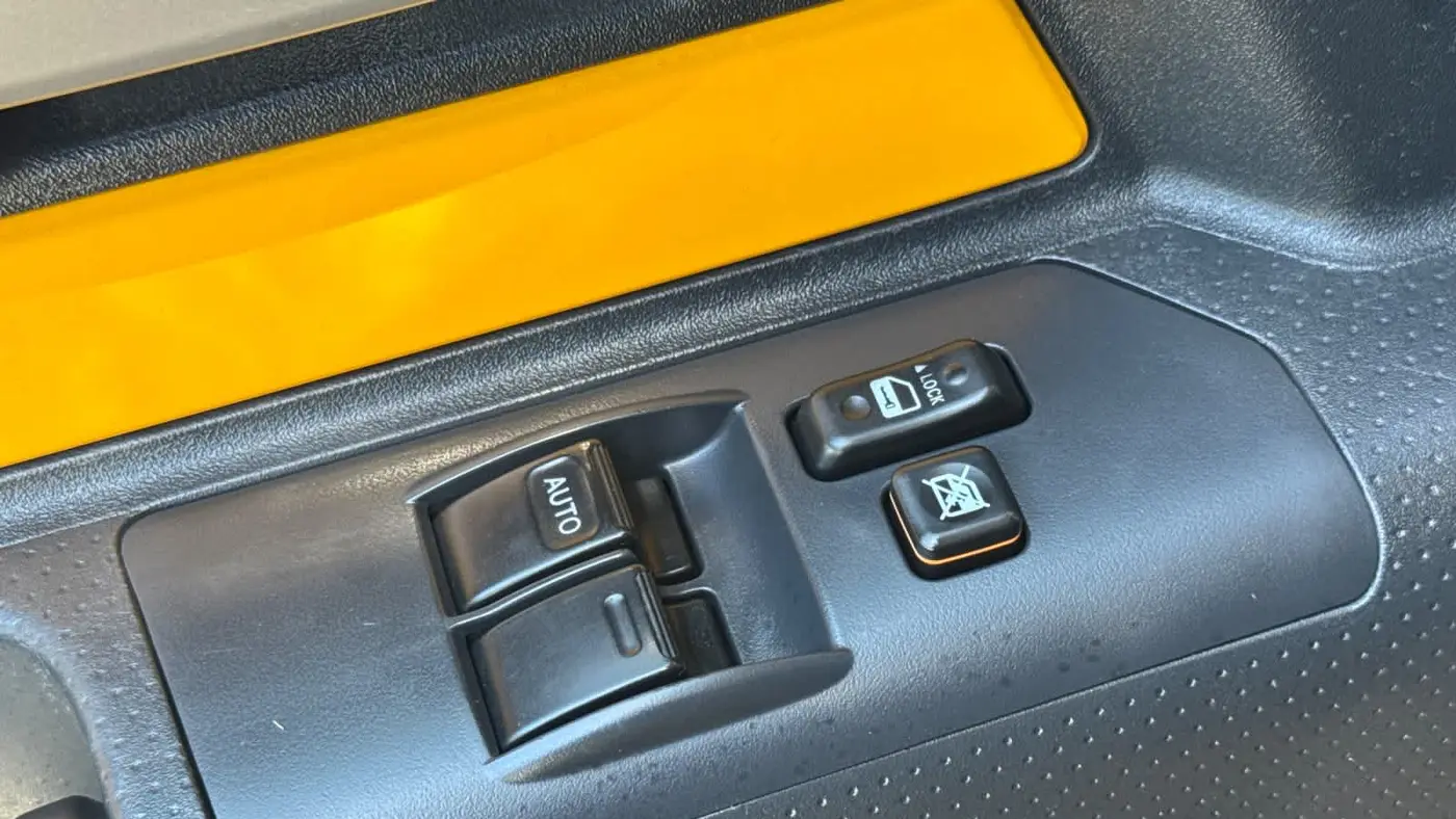 2007 Toyota FJ Cruiser Base
