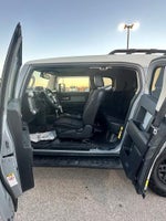 2014 FJ Cruiser Thumbnail 9