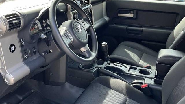 2014 Toyota FJ Cruiser Base