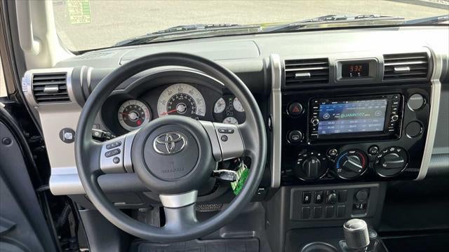 2014 Toyota FJ Cruiser Base