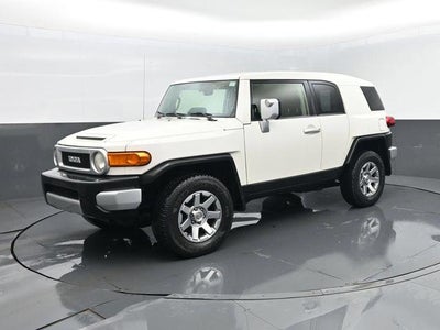 2014 Toyota FJ Cruiser 4X4 4DR SUV 6M