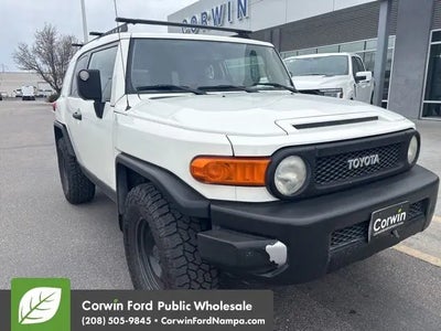 2012 Toyota FJ Cruiser 4X4 4DR SUV 6M
