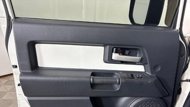 2014 Toyota FJ Cruiser Base