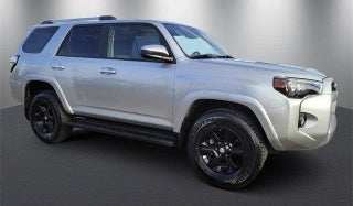 2020 Toyota 4Runner with Classic Silver Metallic Exterior
