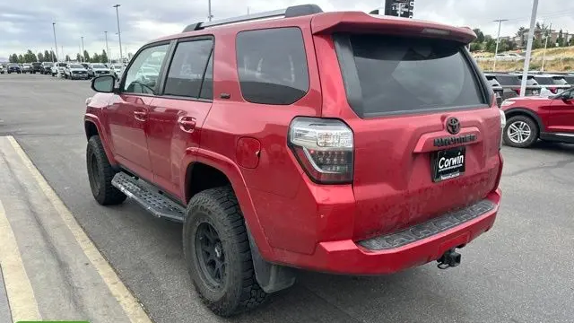 2020 Toyota 4Runner SR5