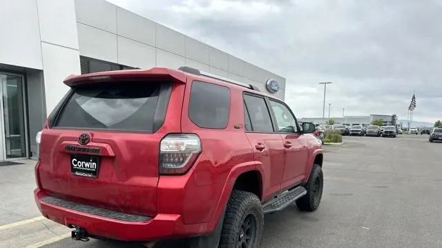 2020 Toyota 4Runner SR5