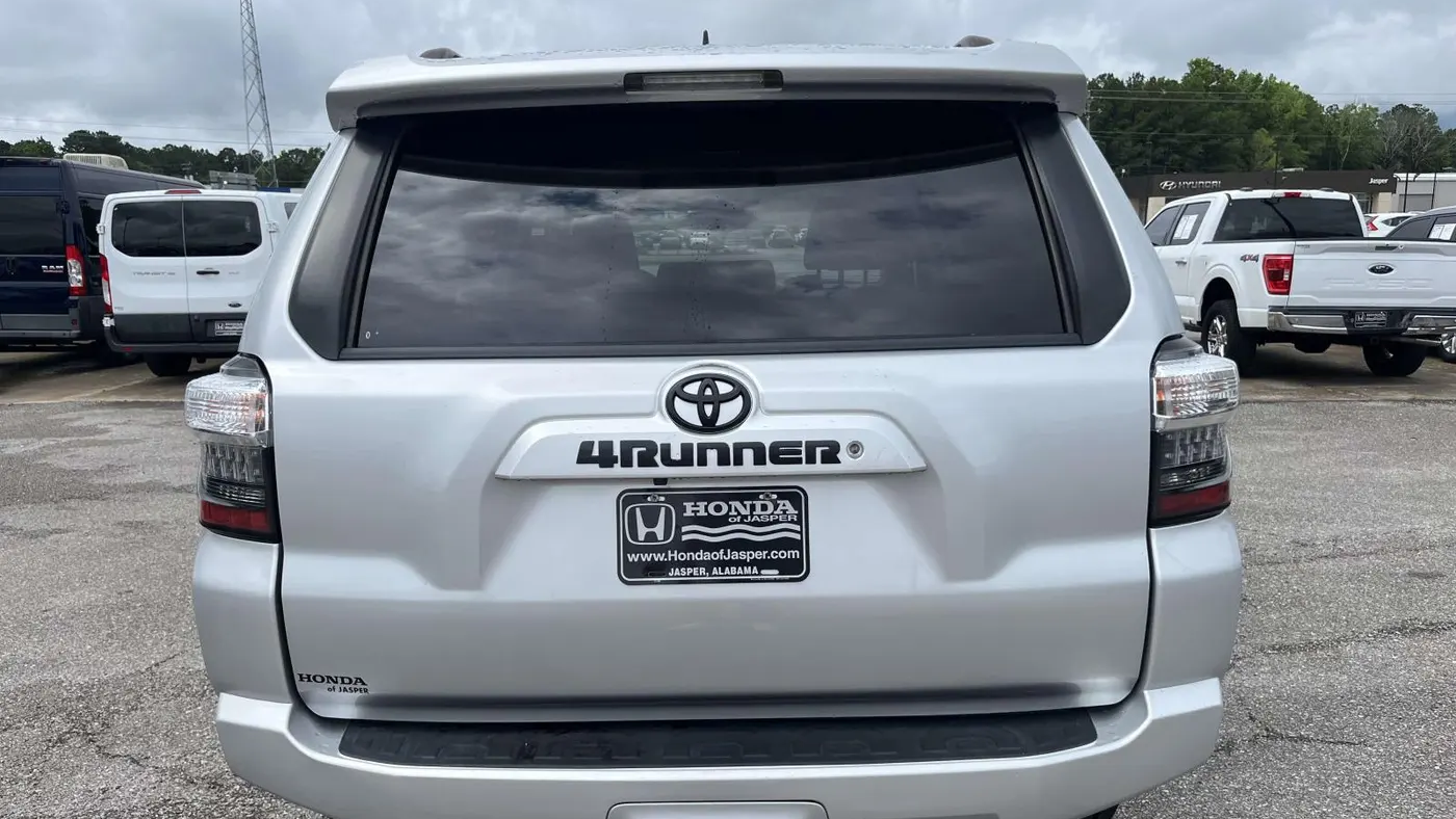 2020 Toyota 4Runner SR5