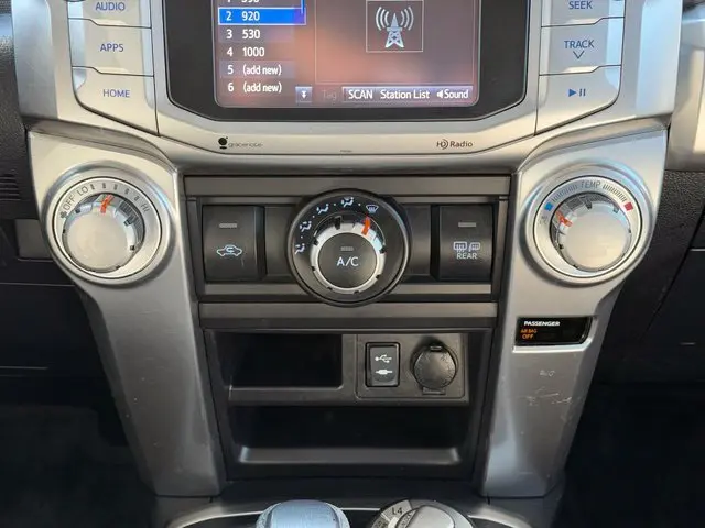 2014 Toyota 4Runner - $16,989