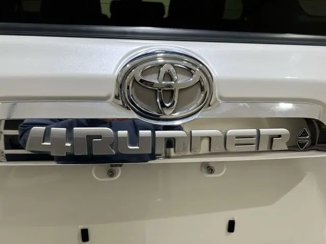 2018 Toyota 4Runner - $34,015