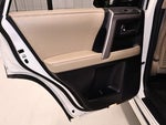 2016 4Runner Thumbnail 15