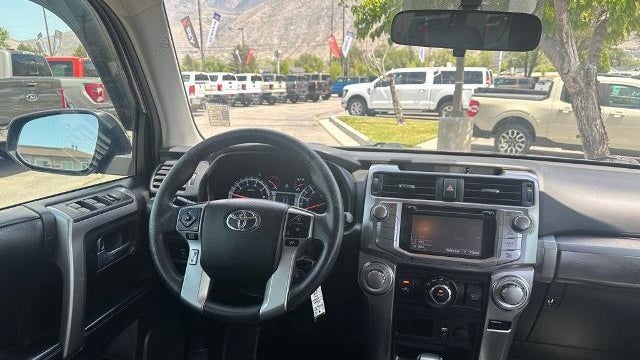 2017 Toyota 4Runner SR5