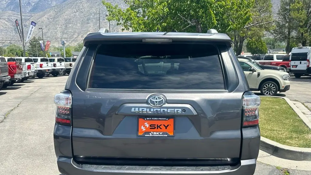 2017 Toyota 4Runner SR5