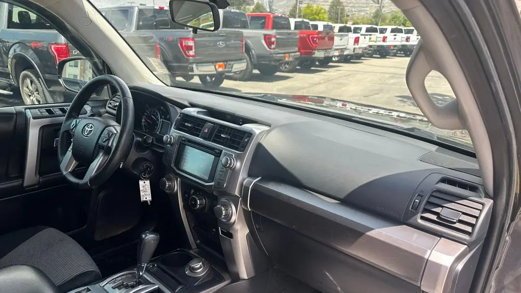 2017 Toyota 4Runner SR5