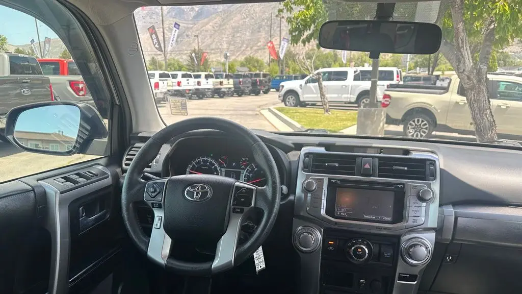 2017 Toyota 4Runner SR5