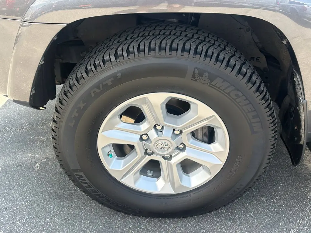 2017 Toyota 4Runner - $27,675