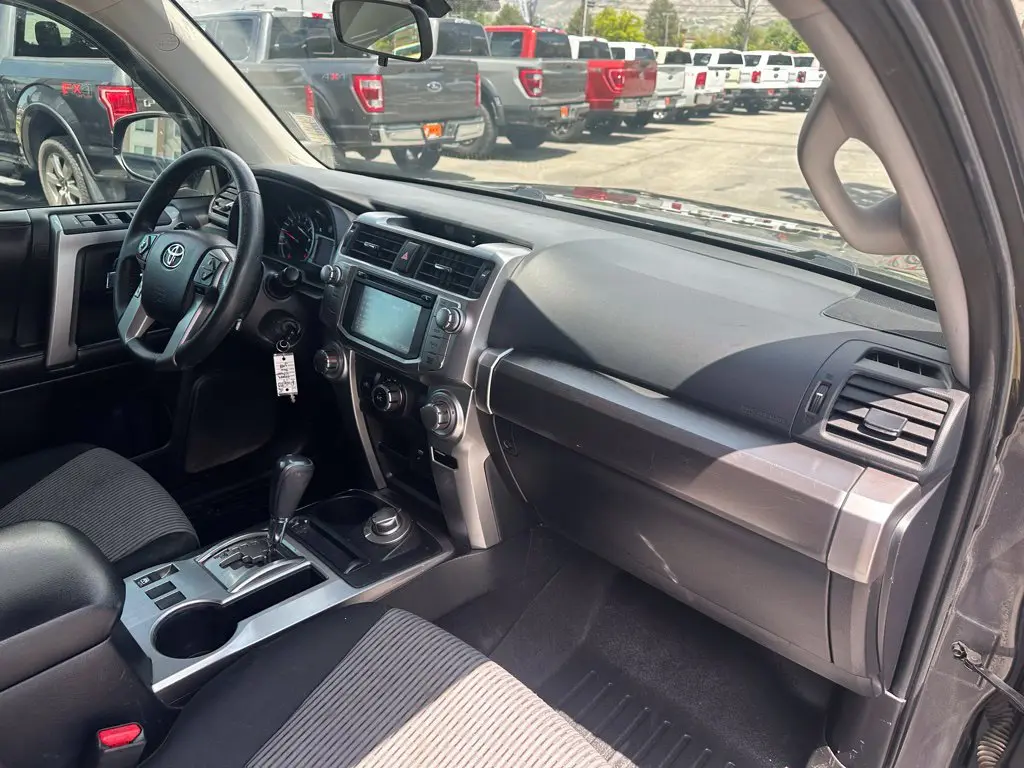 2017 Toyota 4Runner - $27,675