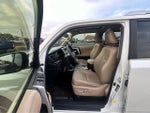 2016 4Runner Thumbnail 14