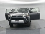 2015 4Runner Thumbnail 31