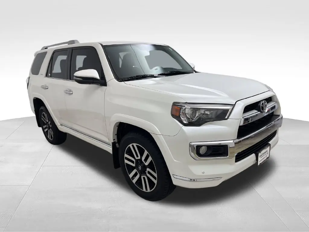 2018 Toyota 4Runner - $25,880