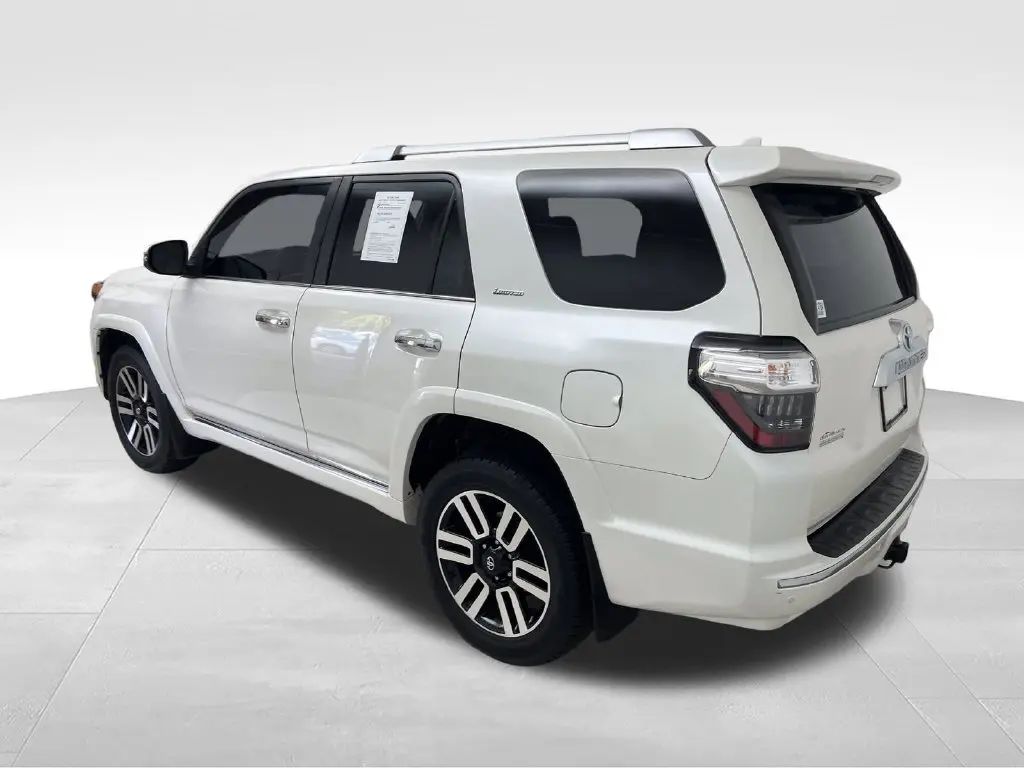2018 Toyota 4Runner - $25,880