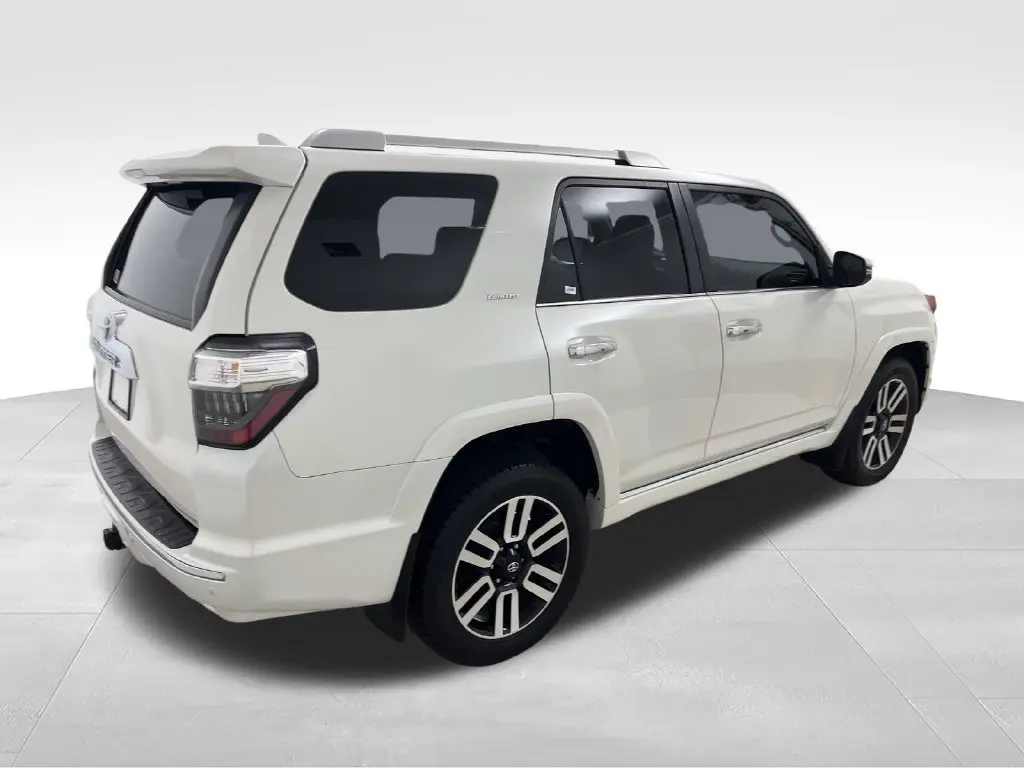 2018 Toyota 4Runner - $25,880